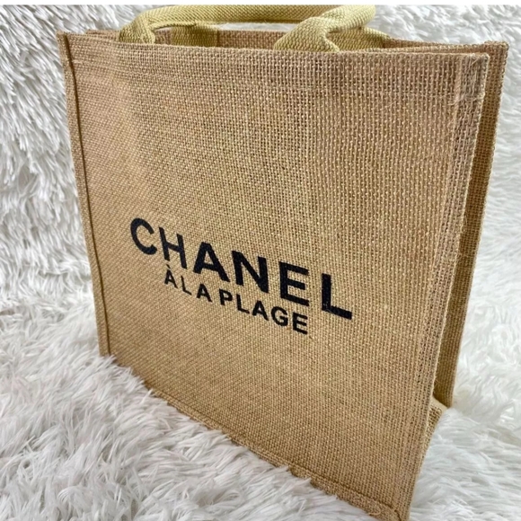 Chanel Beauty Handbags - New, Chanel Beauty Burlap Tote